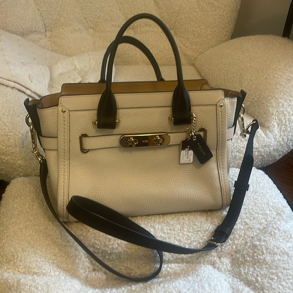 Coach Purse zip top 12x8